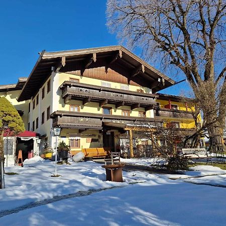 Ferienhotel Lindenhof レオガング エクステリア 写真