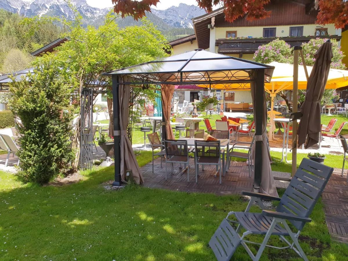 Ferienhotel Lindenhof レオガング エクステリア 写真