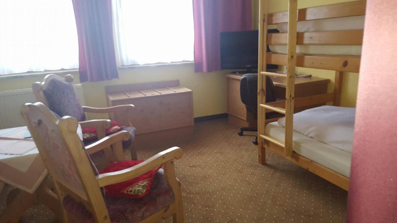 Ferienhotel Lindenhof レオガング エクステリア 写真