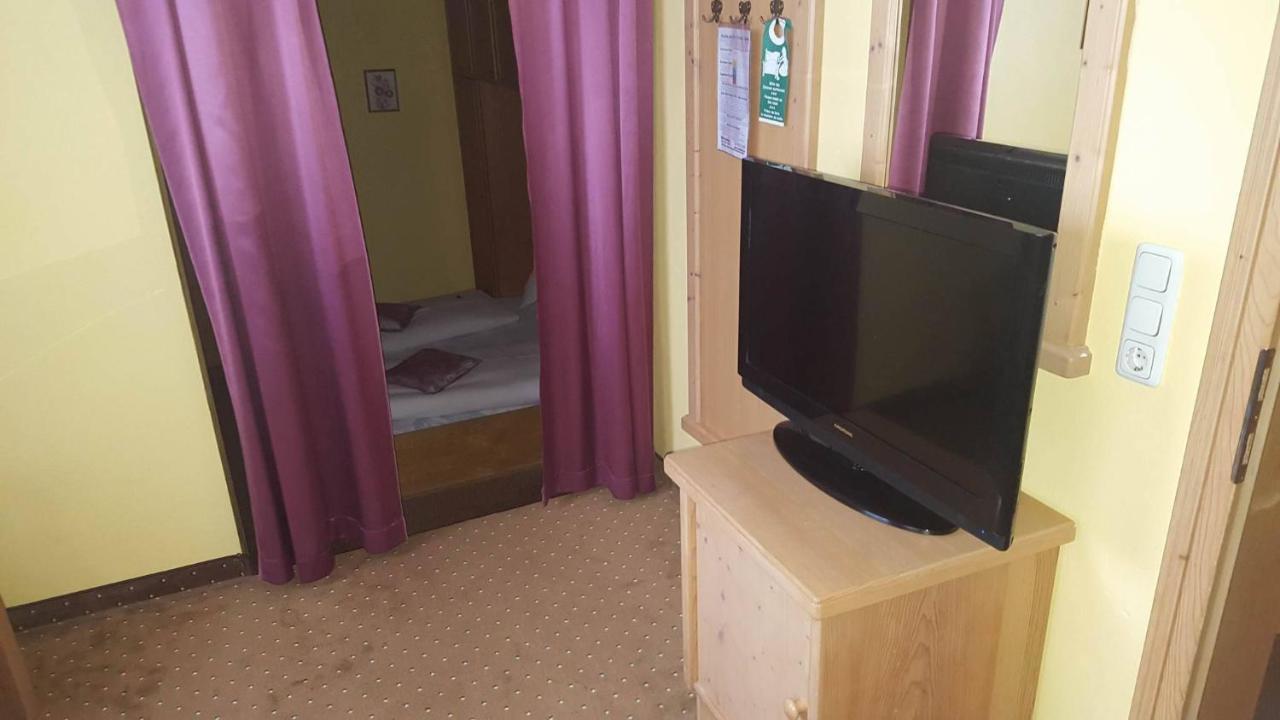 Ferienhotel Lindenhof レオガング エクステリア 写真